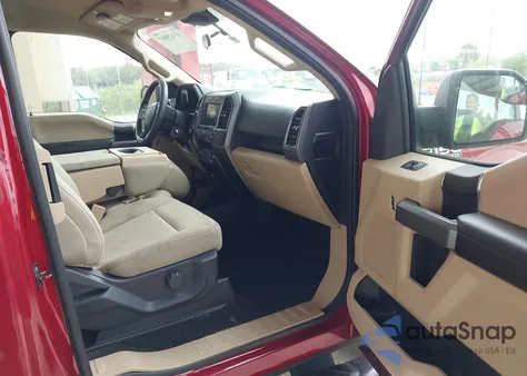 2019 Ford F-150 Xlt z USA, uszkodzony, nr VIN 1FTFX1E55KFA05131